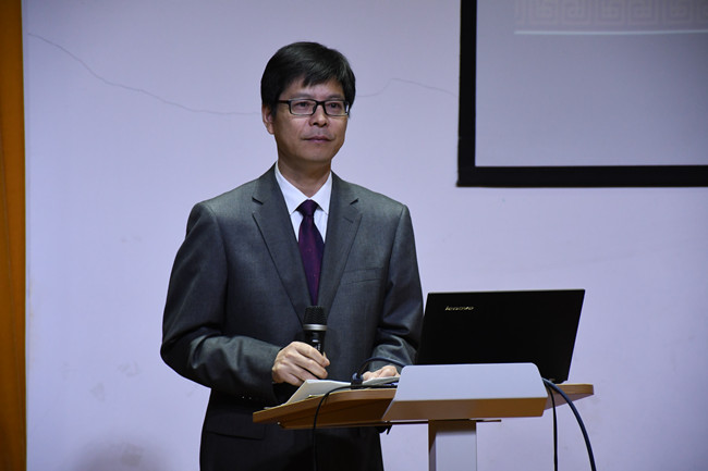 俞海山老师发言.JPG 俞海山老师发言.JPG